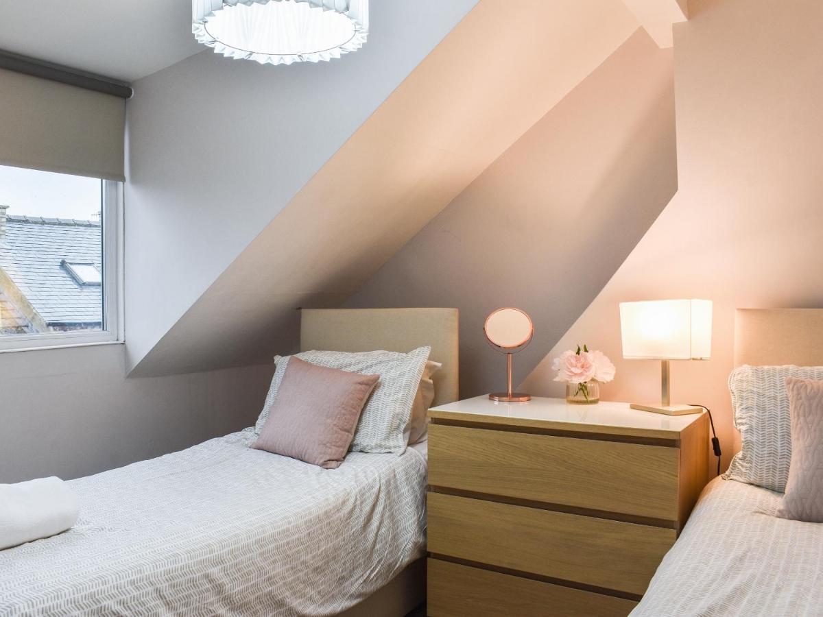 Вилла Sunset House Уитби Экстерьер фото